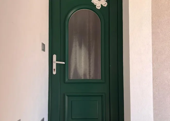 Apartma Metulj - New 公寓 *